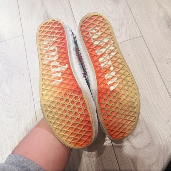 Vans SK8-Hi Cultivate Care in This Together - Picture 3 of 4